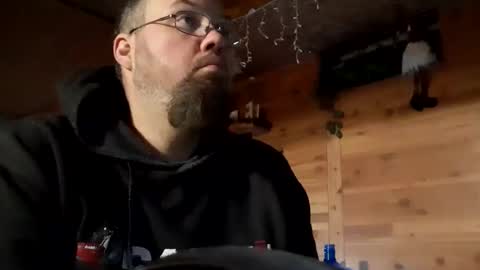 just_hangin_around online show from 4, 11, 2025