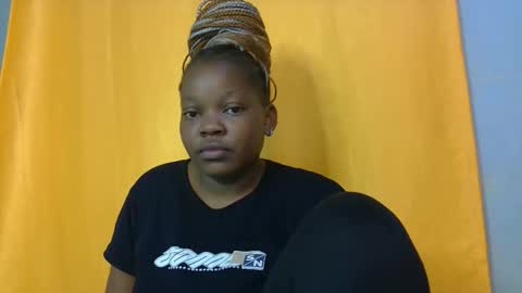 Snapshot of just_nana chatting on 4, 6, 2026 just_nana online show from 4, 6, 2026