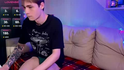 Snapshot of just_sammy chatting on 18, 12, 2024 Samuel online show from 18, 12, 2024