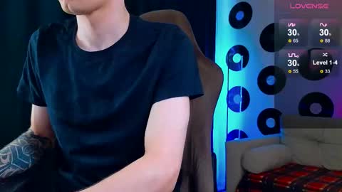 Snapshot of just_sammy chatting on 5, 10, 2025 Samuel online show from 5, 10, 2025