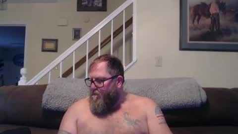 Snapshot of justaguyandnaked chatting on 6, 2, 2025 justaguyandnaked online show from 6, 2, 2025