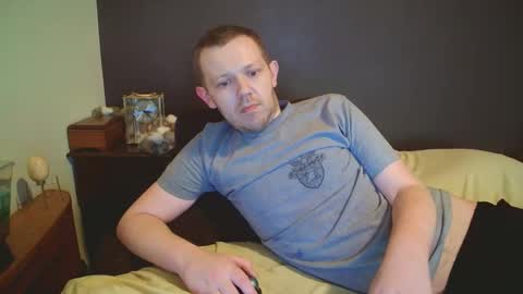 Snapshot of justclickthis chatting on 28, 5, 2026 justclickthis online show from 28, 5, 2026