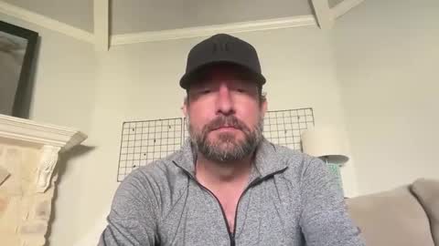 Snapshot of justfitnfun chatting on 6, 1, 2025 justfitnfun online show from 6, 1, 2025