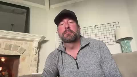 Snapshot of justfitnfun chatting on 6, 1, 2025 justfitnfun online show from 6, 1, 2025