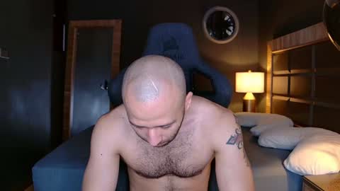 Justin online show from 25, 1, 2025