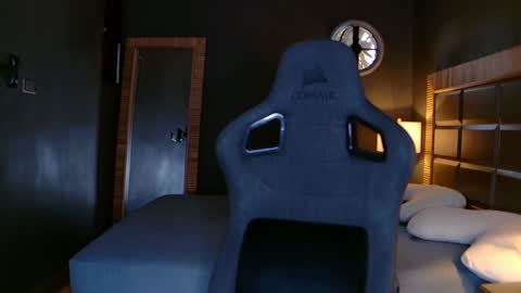 Justin online show from 4, 2, 2025