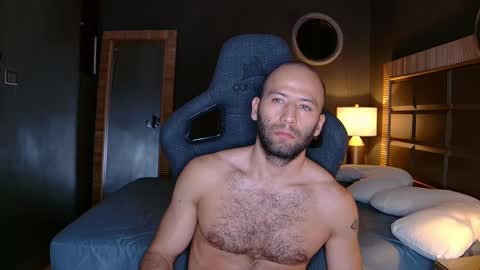 Justin online show from 16, 2, 2025