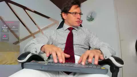 Justin  online show from 23, 12, 2025