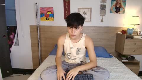 Snapshot of justinbiler chatting on 1, 10, 2025 Justin online show from 1, 10, 2025