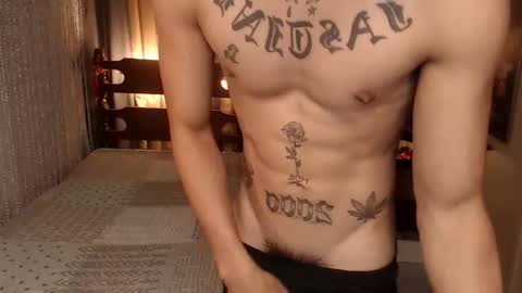 justine_hunk online show from 15, 1, 2026