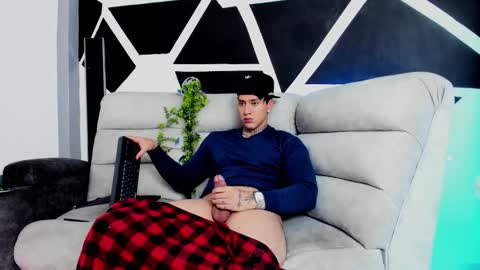 justinfuller_31 online show from 25, 10, 2025