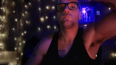 Snapshot of justinmoore1987 chatting on 24, 2, 2025 justinmoore1987 online show from 24, 2, 2025