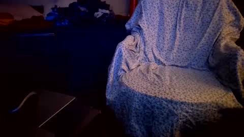 Snapshot of justinnorthwood chatting on 19, 11, 2025 JustinNorthwood online show from 19, 11, 2025