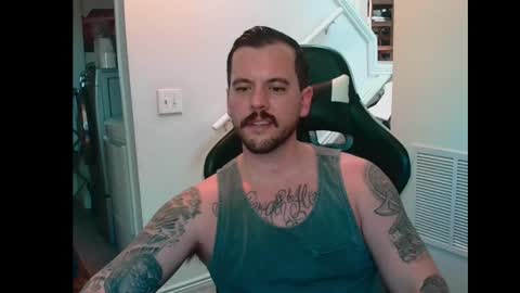 Snapshot of justintym69 chatting on 1, 6, 2026 justintym69 online show from 1, 6, 2026