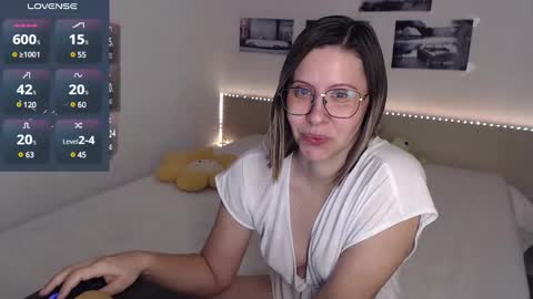 Snapshot of justmexy7 chatting on 4, 12, 2024 Julie online show from 4, 12, 2024