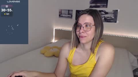 Snapshot of justmexy7 chatting on 29, 12, 2024 Julie online show from 29, 12, 2024