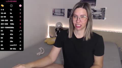 Snapshot of justmexy7 chatting on 10, 9, 2025 Julie online show from 10, 9, 2025