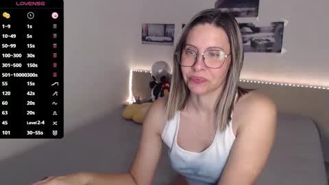 Snapshot of justmexy7 chatting on 11, 9, 2025 Julie online show from 11, 9, 2025