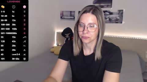 Snapshot of justmexy7 chatting on 16, 9, 2025 Julie online show from 16, 9, 2025