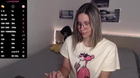 Snapshot of justmexy7 chatting on 19, 9, 2025 Julie online show from 19, 9, 2025