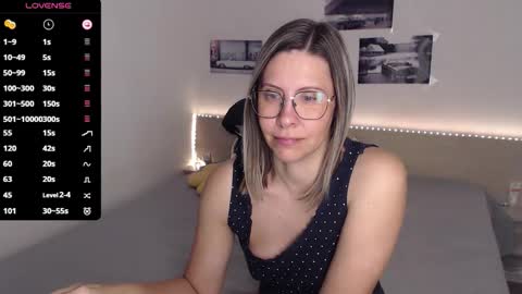 Snapshot of justmexy7 chatting on 29, 9, 2025 Julie online show from 29, 9, 2025