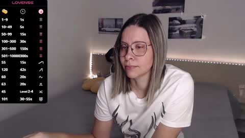 Snapshot of justmexy7 chatting on 6, 10, 2025 Julie online show from 6, 10, 2025