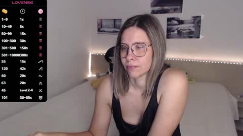 Snapshot of justmexy7 chatting on 15, 10, 2025 Julie online show from 15, 10, 2025