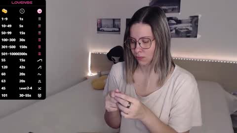 Snapshot of justmexy7 chatting on 19, 10, 2025 Julie online show from 19, 10, 2025