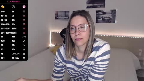 Snapshot of justmexy7 chatting on 25, 10, 2025 Julie online show from 25, 10, 2025