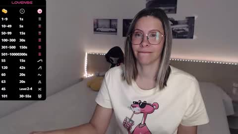 Snapshot of justmexy7 chatting on 26, 10, 2025 Julie online show from 26, 10, 2025