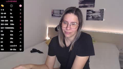 Snapshot of justmexy7 chatting on 15, 11, 2025 Julie online show from 15, 11, 2025