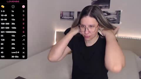 Snapshot of justmexy7 chatting on 21, 11, 2025 Julie online show from 21, 11, 2025