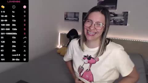 Snapshot of justmexy7 chatting on 22, 11, 2025 Julie online show from 22, 11, 2025