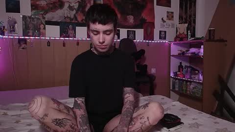 Juuzou hehim u can call me Juz online show from 9, 4, 2026