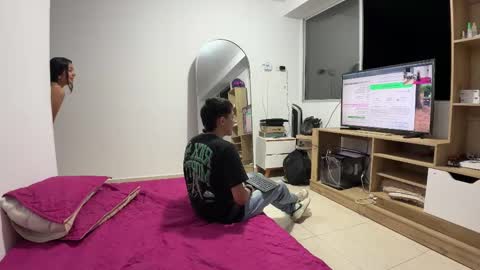 Snapshot of juva_ chatting on 10, 10, 2025 Juan and friends online show from 10, 10, 2025