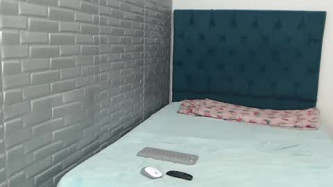 juviaandgray online show from 27, 12, 2024