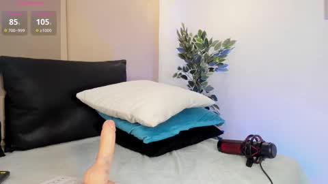 Snapshot of jvenuss chatting on 19, 2, 2025 ees 3 online show from 19, 2, 2025