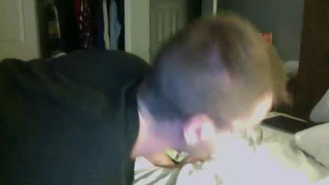 Snapshot of jwill10000 chatting on 26, 4, 2026 J and Sugar snap pea online show from 26, 4, 2026
