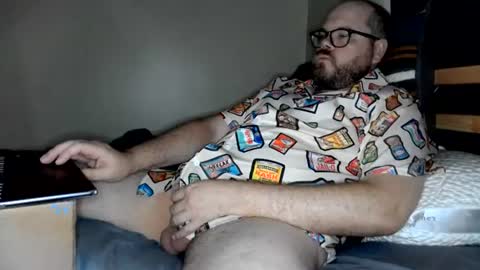 Snapshot of jwineness chatting on 17, 7, 2026 MidsizeBiGuy online show from 17, 7, 2026
