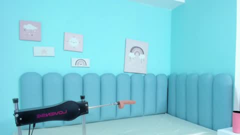 Kyelie online show from 26, 2, 2025