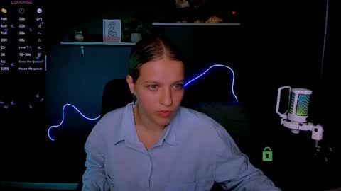 kaela_spell_ online show from 10, 10, 2025