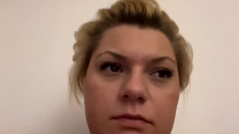 Kaelia and Daniel online show from 23, 10, 2025