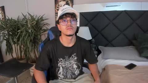 Snapshot of kai_storn chatting on 2, 3, 2026 kai_storn online show from 2, 3, 2026