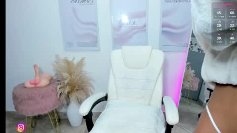 Snapshot of kaia_cam chatting on 19, 2, 2025 online show from 19, 2, 2025