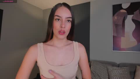 Kaia Ferreira online show from 6, 1, 2025