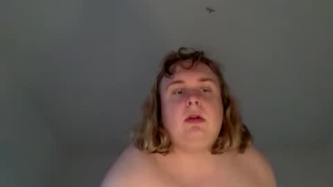 Chloe online show from 22, 4, 2026