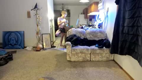 Snapshot of kaiku77 chatting on 14, 12, 2025 Kaiku77 online show from 14, 12, 2025