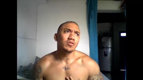 Snapshot of kail_1111 chatting on 2, 12, 2025 kail_1111 online show from 2, 12, 2025