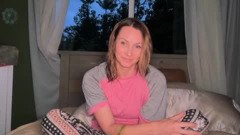 Kailee Smile online show from 31, 3, 2026