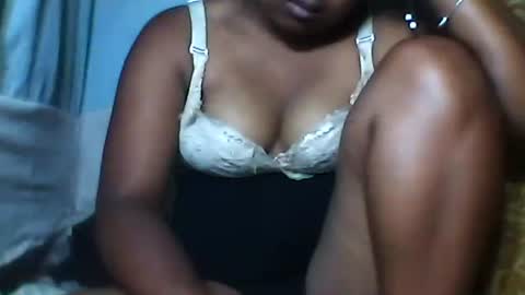 Snapshot of kaillah chatting on 6, 11, 2025 kaillah online show from 6, 11, 2025